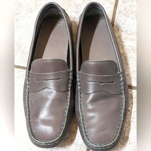 Lacoste  Men shoes. Gray and green stitching. Size 11